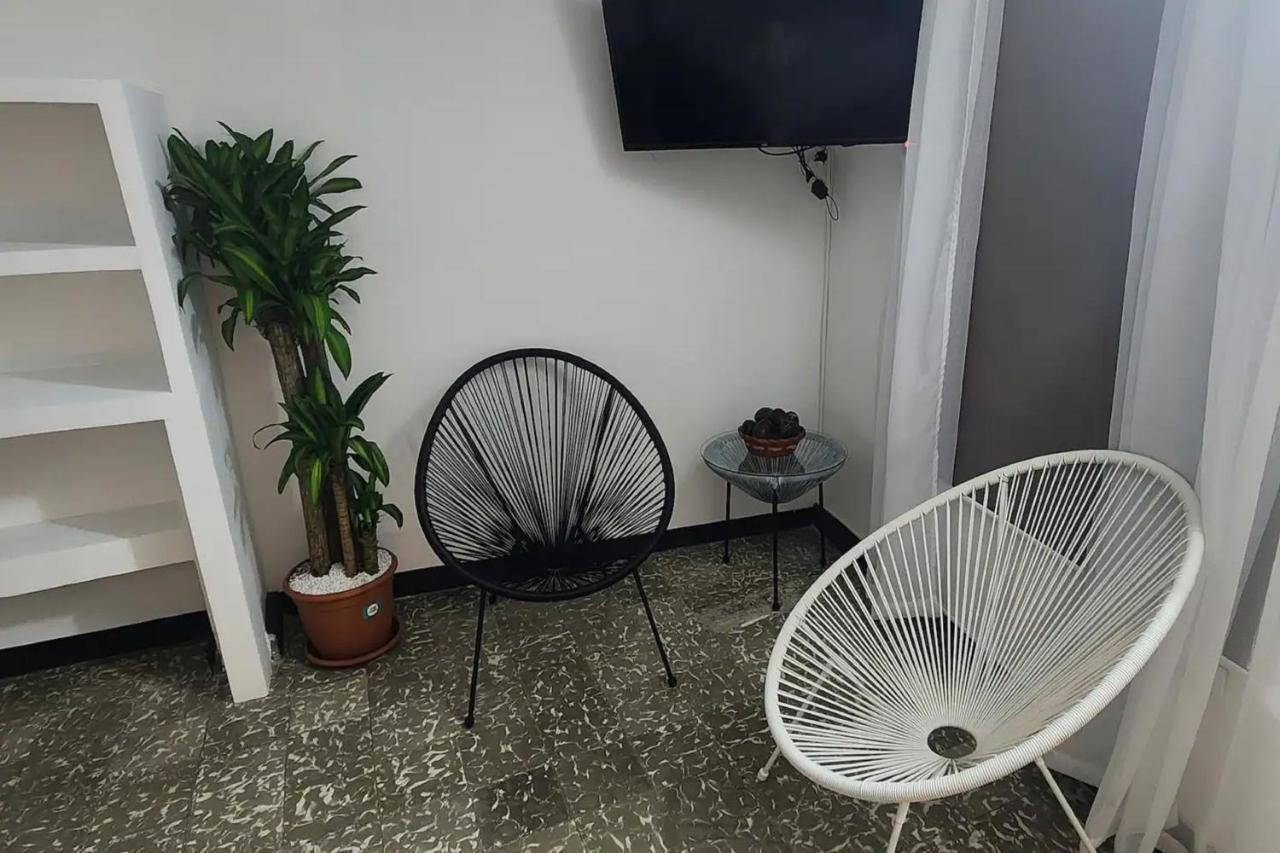 Hotel M4 Economico Estandar - Cartagena — Fotos 1
